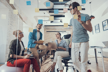 关于中秋节的灯谜有哪些及答案